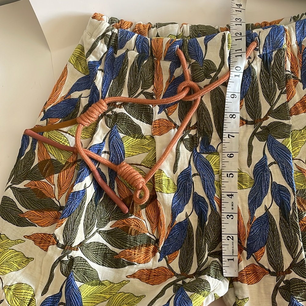 Love Binetti Walk On By Embroidered Leaf Print Boho Crop Tapered Pants size S - Picture 8 of 12